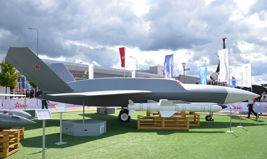 Army-2021：喀琅施塔得展示 GROM 无人机