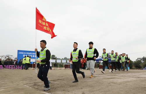 无人机+千里眼 江阳区实现山洪地灾“空地一体”救援2.jpg